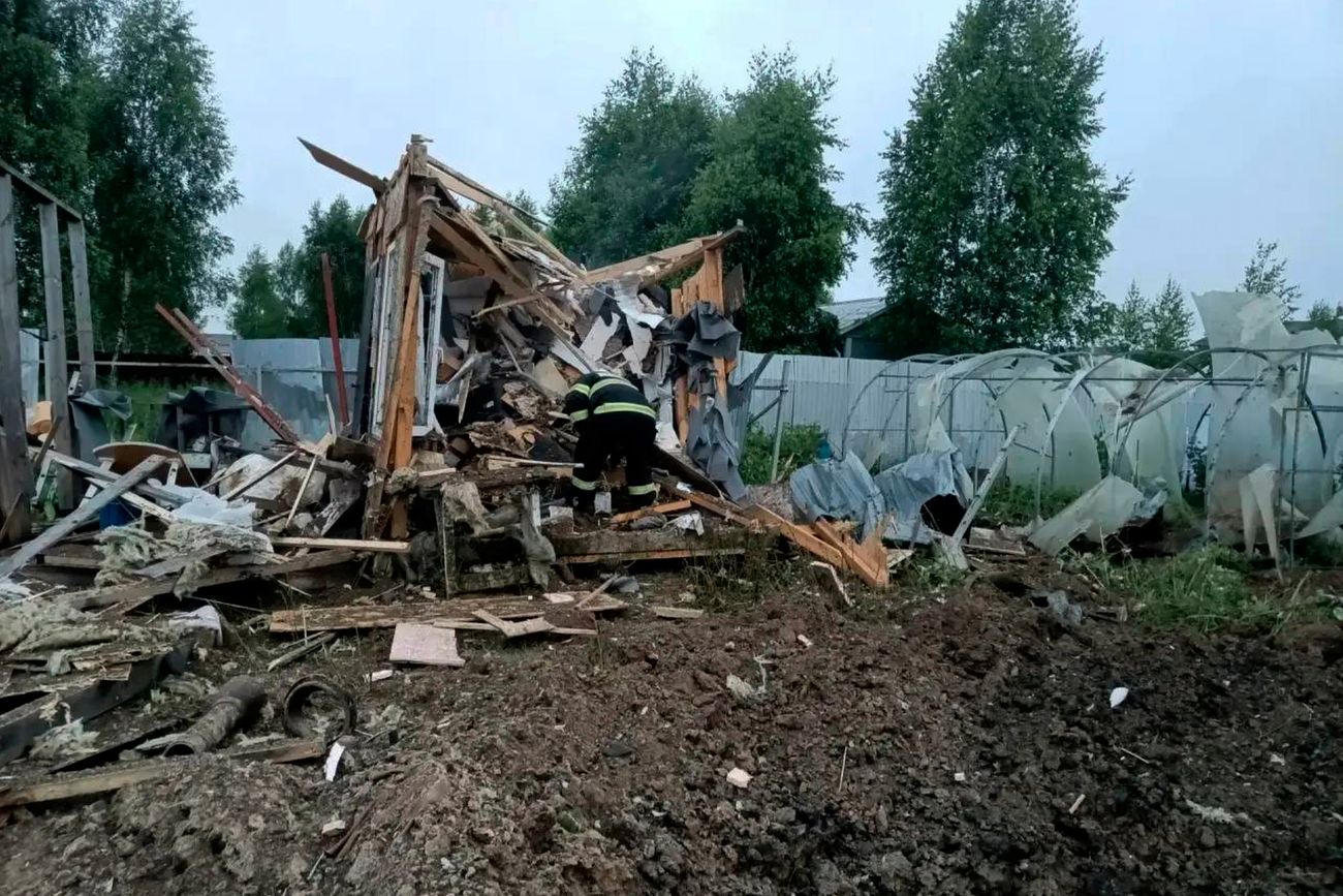 Daños tras el ataque de Ucrania. (Moscow Region Governor Andrei Vorobyev's official telegram channel vía AP)