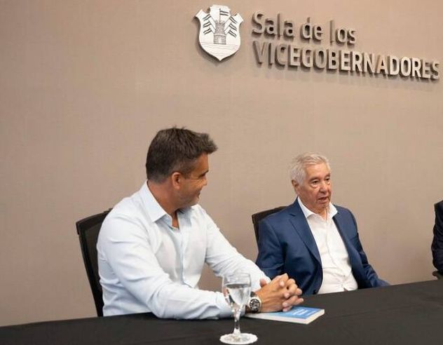 Pedro F. Spinetti recibió un reconocimiento en 2025 en la Legislatura cordobesa.