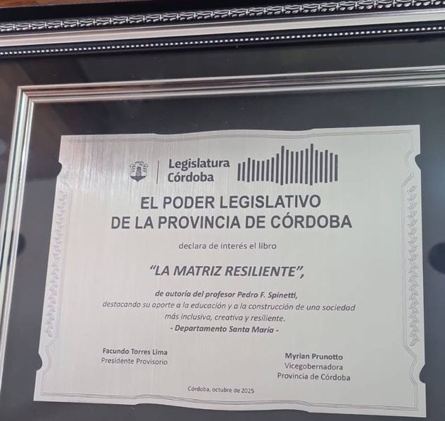 Pedro F. Spinetti recibió un reconocimiento en 2025 en la Legislatura cordobesa.