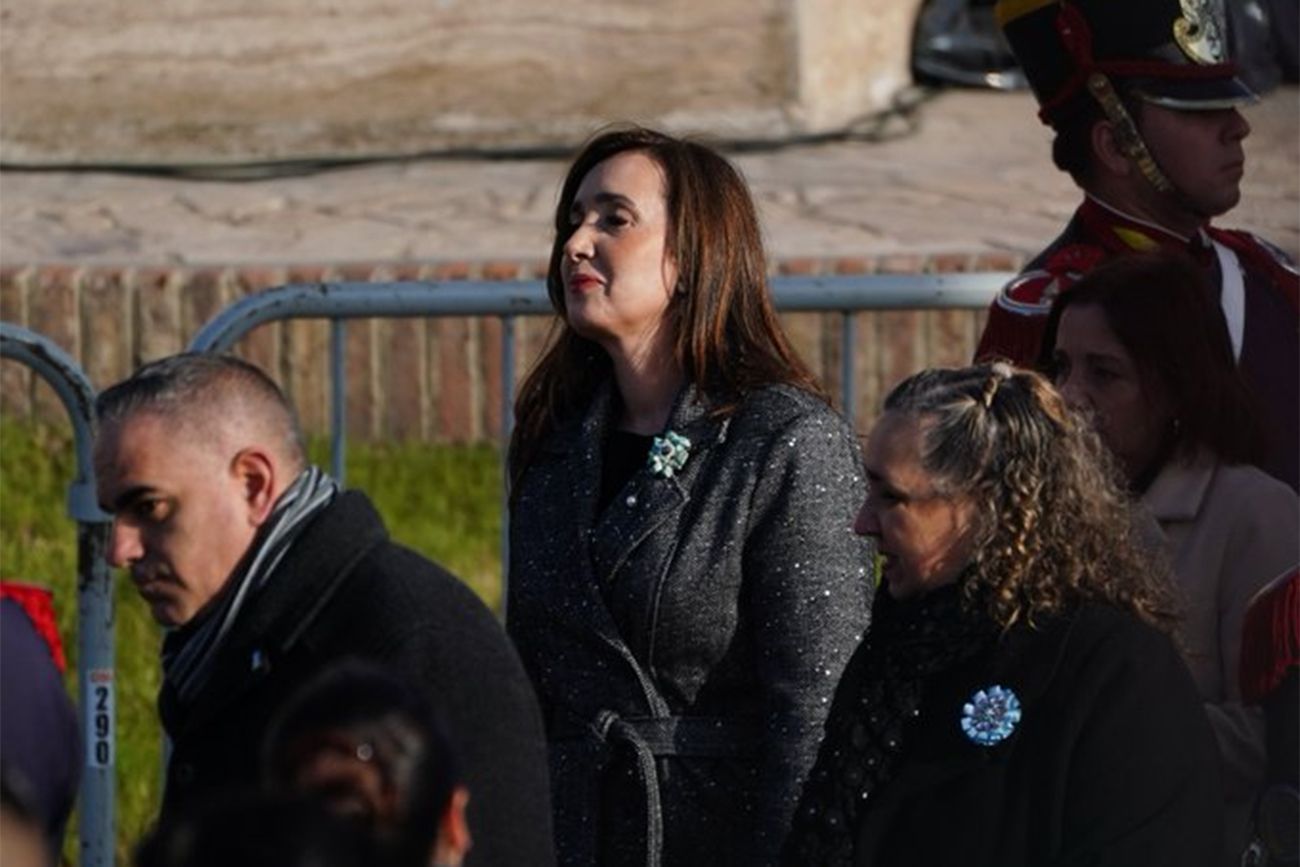 Villarruel, en el acto por el día de la Bandera.