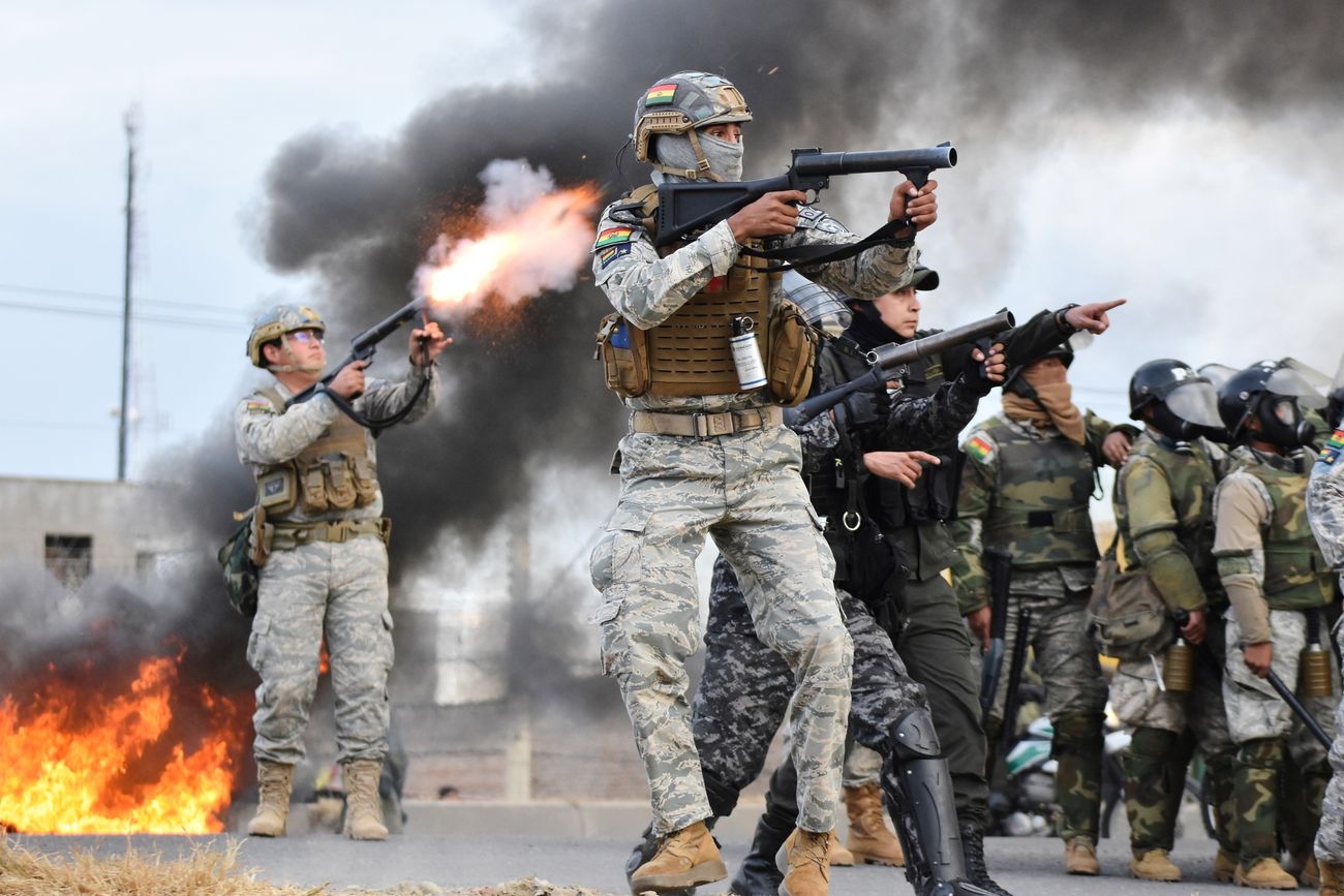 Protestas y represión en Vinto, Bolivia, el pasado 8 junio. (AP/Dico Soliz)