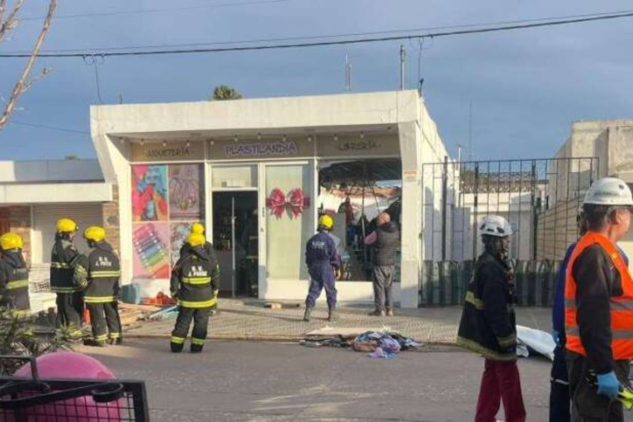 Tragedia en Justiniano Posse: murió un hombre tras el derrumbe de un techo en una juguetería