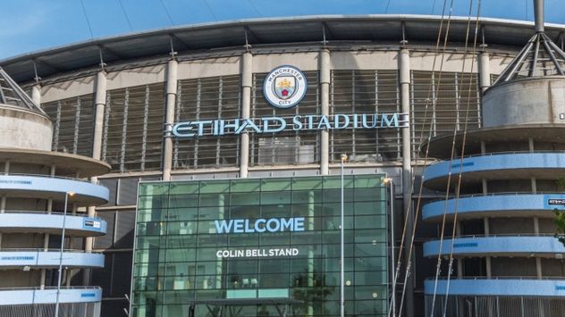 El Etihad Stadium de Mánchester se quiere ampliar hasta los 100.000 espectadores.