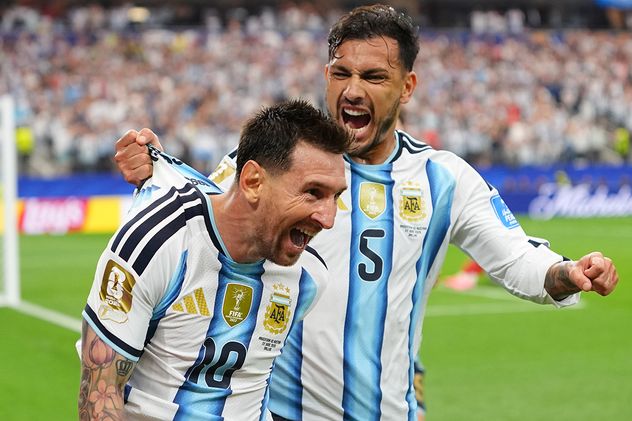 Argentina ganó con goles de Messi y se metió en 16avos de final.