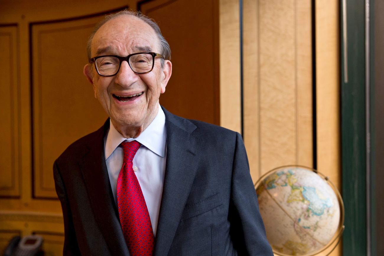 Murió Alan Greenspan a los 100 años.