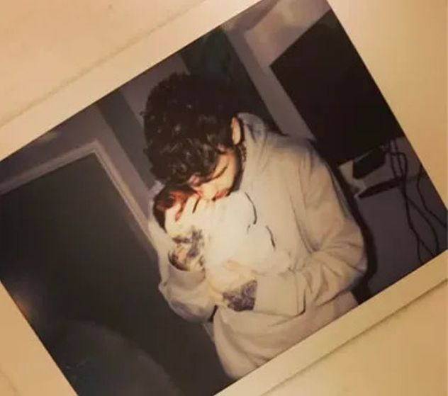 Así anunciaba Liam el nacimiento de su hijo.
