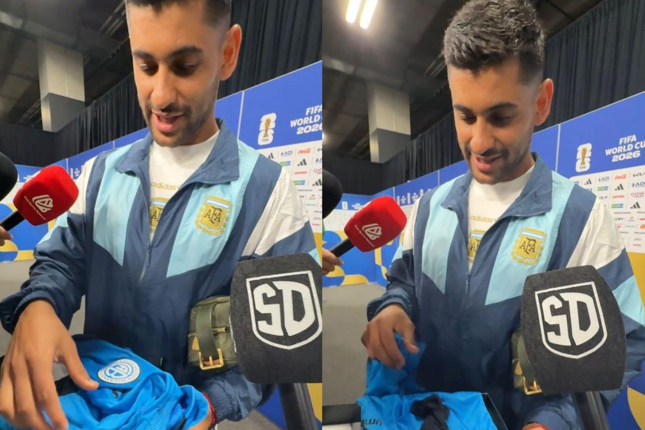 Romero recibió la remera del Belgrano campeón y se emocionó ante La Voz