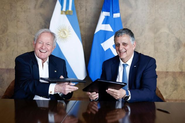 Las compañías adaptarán las dimensiones de los salones compartidos según el flujo de usuarios y el espacio disponible en las tiendas de conveniencia.