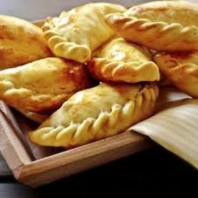 Empanadas de jamón y roquefort: la receta para lograr un relleno cremoso y un sabor equilibrado.