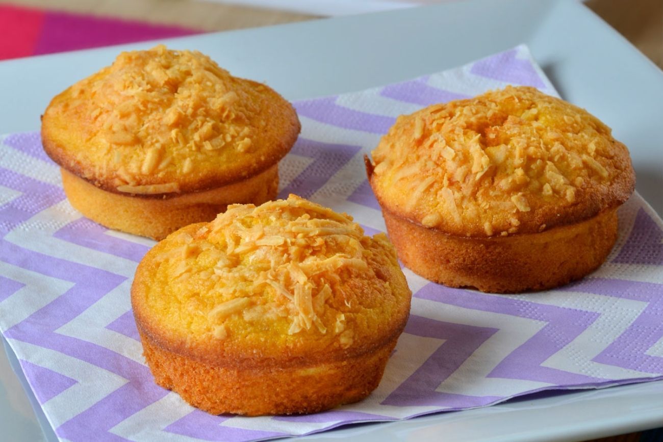 Muffins salados de choclo y queso crema: una receta fácil, rendidora y lista en 30 minutos.