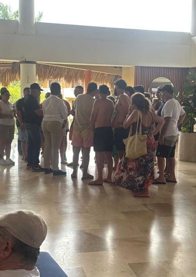 Incendio en el hotel Vivas Wyndham de Bayahíbe, República Dominicana.