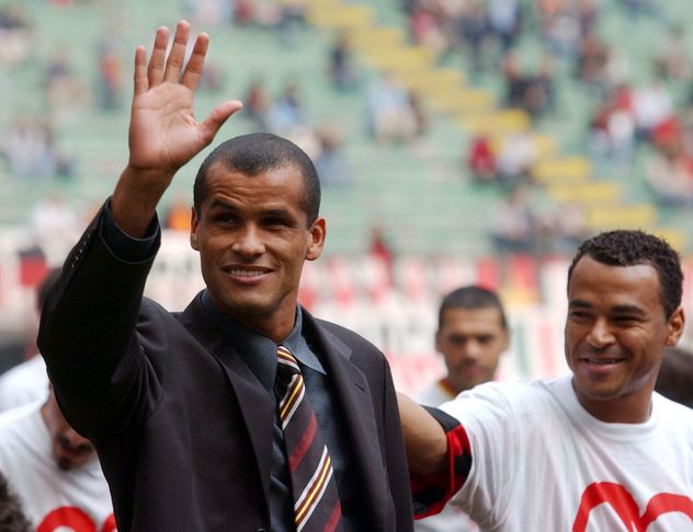 Rivaldo, leyenda del fútbol de Brasil.