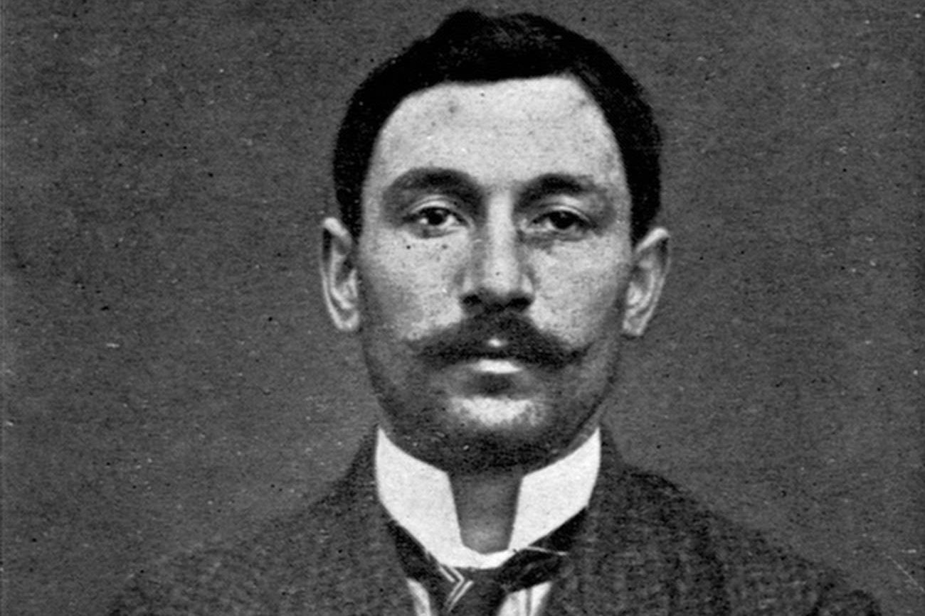 Vincenzo Peruggia sustrajo la icónica pintura del Museo del Louvre en 1911 y desató un escándalo internacional que mantuvo la obra oculta durante dos años.
