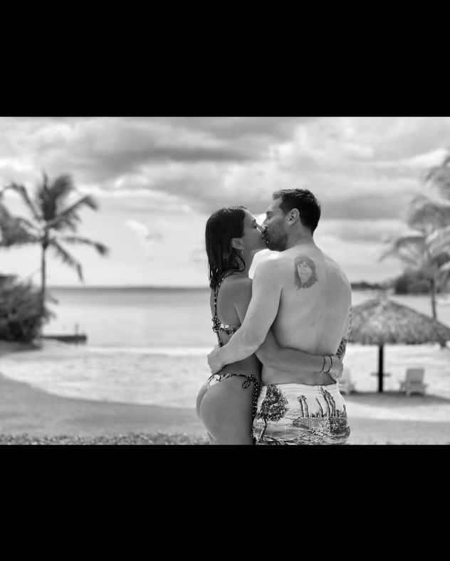 Las fotos que publicó Antonela Roccuzzo con Lionel Messi por su cumpleaños número 39