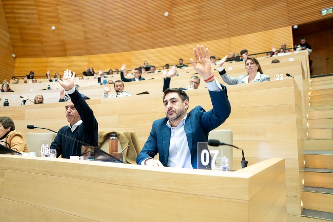 Legisladores aprueban una ley para acompañar a emprendimientos.