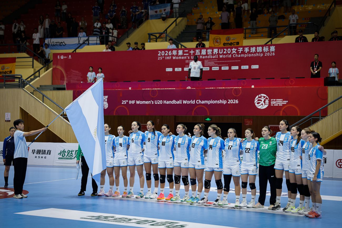 La selección argentina femenina junior sumó su segunda derrota en el Mundial de handball de la categoria.