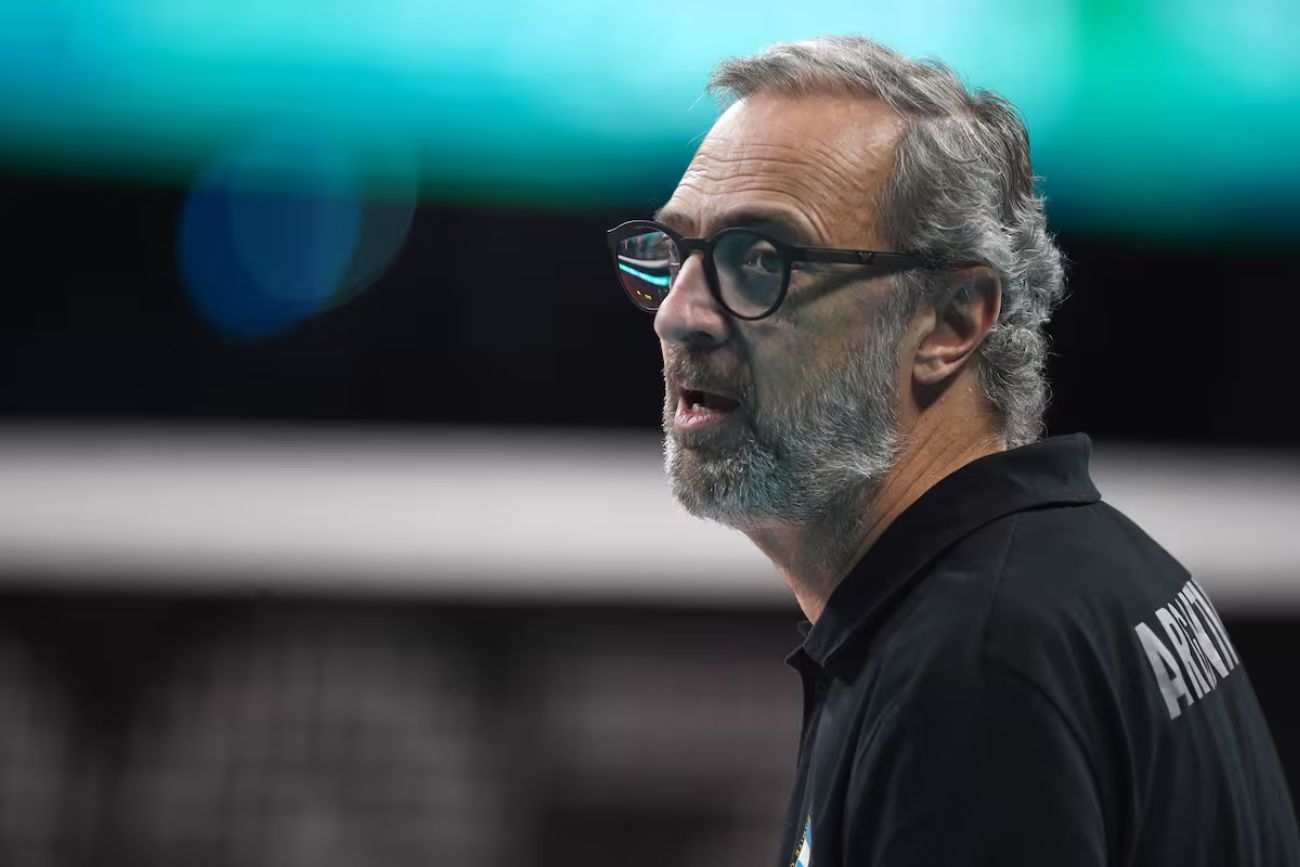 Daniel Castellani. El último sábado, el Consejo Directivo de la Feva aprobó por unanimidad el proyecto de que el día de fallecimiento sea decretado como el Día Nacional del Voleibol Argentino.