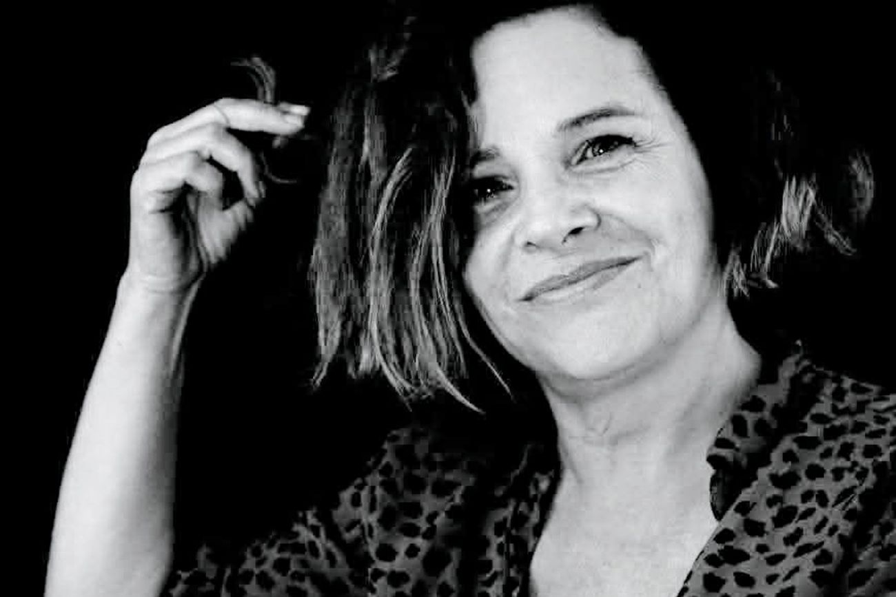 Periodista y escritora chilena Catalina Mena autora de un libro biográfico sobre el fotógrafo Sergio Larraín. 