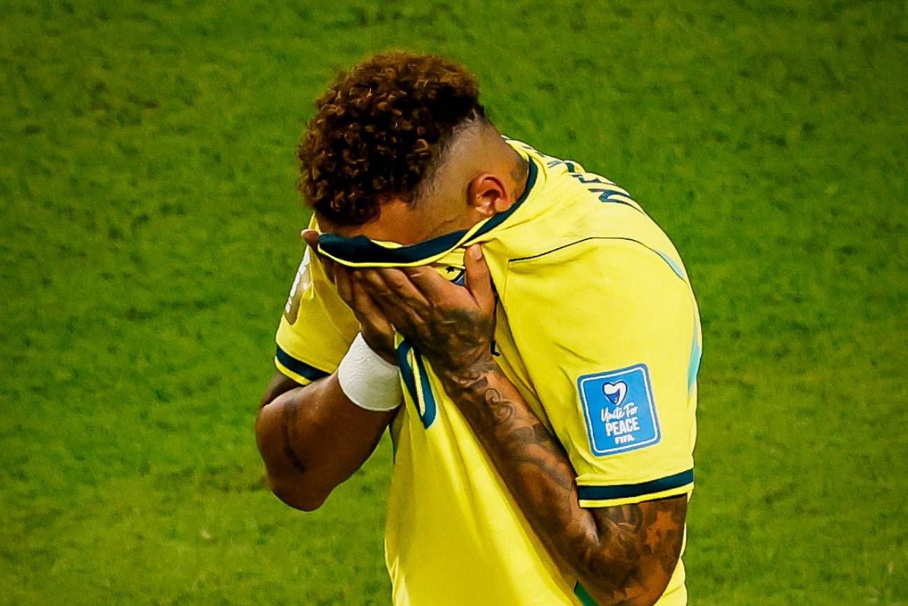 Neymar y la felicidad de volver a jugar.
