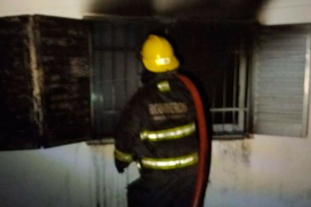 Daños en la vivienda. (Policía)
