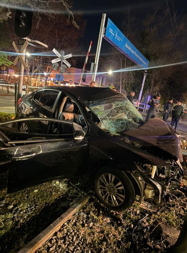 Así quedó el auto de Enestina País