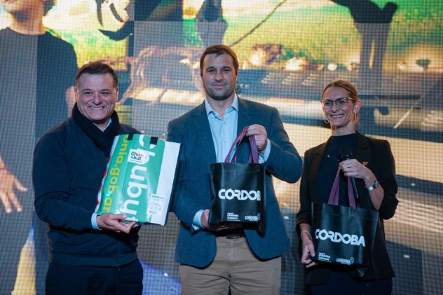 El lanzamiento incluyó sorteos, capacitaciones y rondas de trabajo con agencias de viajes, operadores turísticos y medios especializados para potenciar la promoción del destino.