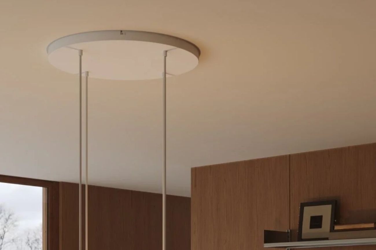 Cuál es el accesorio que oculta los cables a la vista y recomiendan los decoradores.