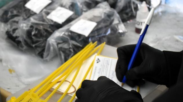 Una presunta banda narco operaba en 11 viviendas. 