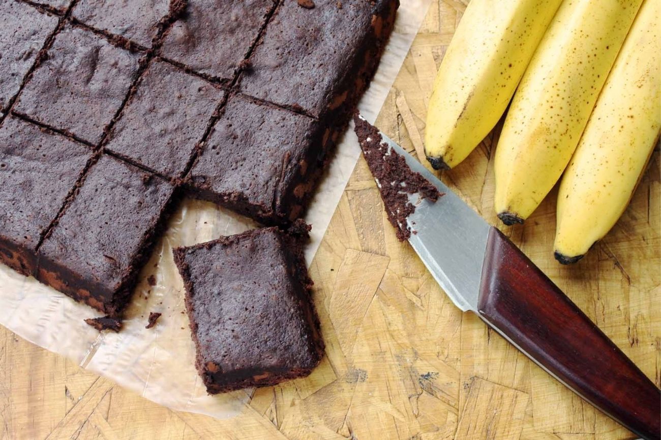 La receta de brownie de banana y cacao sin harina que sorprende por su textura húmeda.