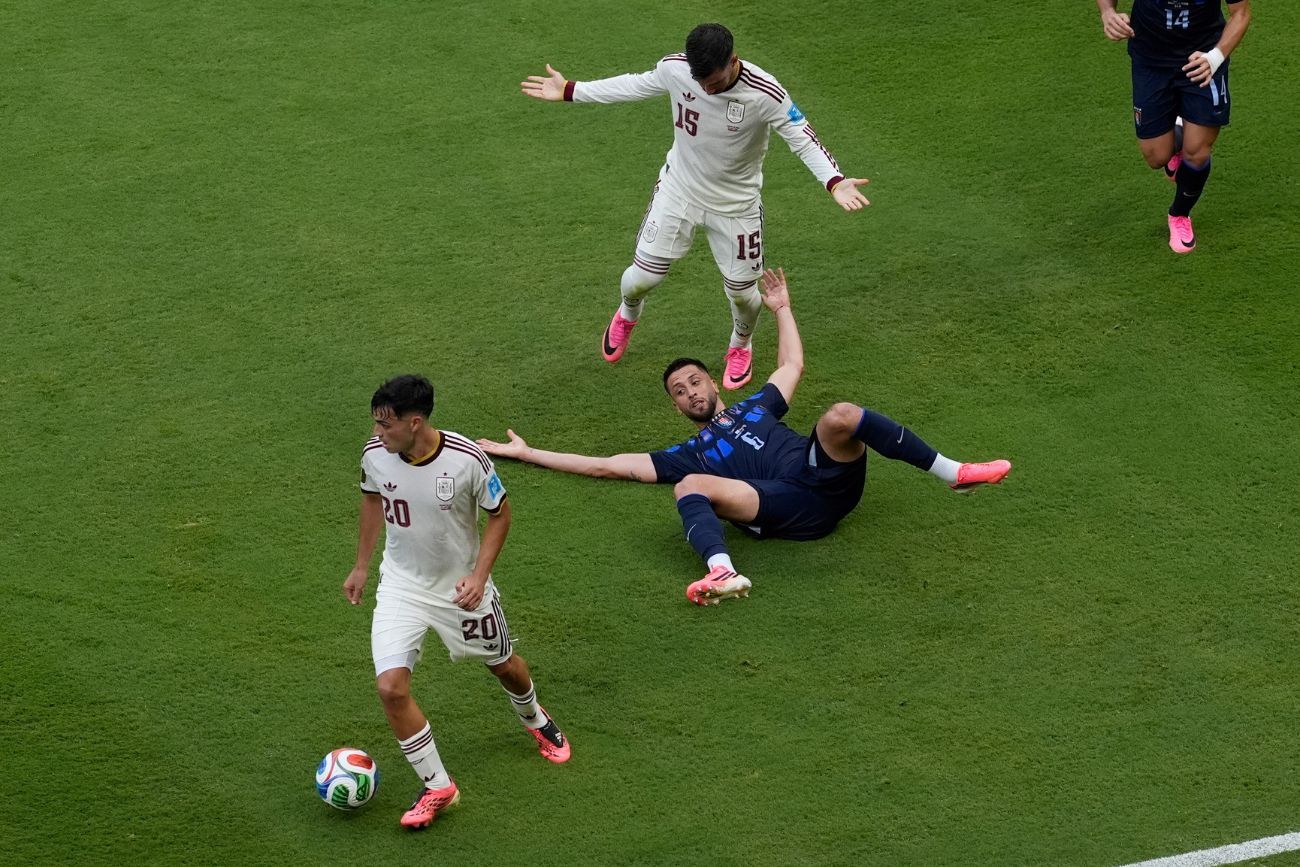 Uruguay vs. España, por la última fecha de la fase de grupos en el Mundial.
