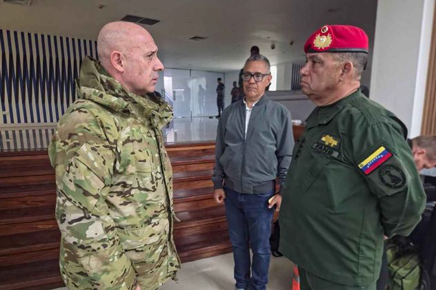 Llegaron a Venezuela los rescatistas argentinos y ya están trabajando en la zona del desastre. 