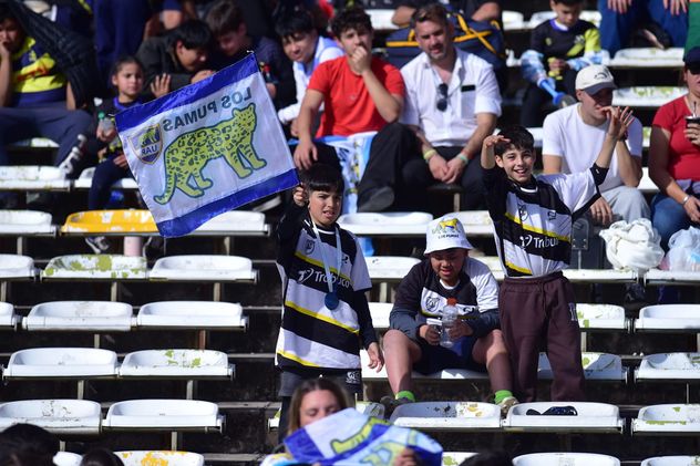 Entrenamiento abierto de Los Pumas en el Estadio Mario Alberto Kempes.