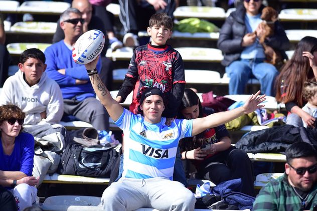 Entrenamiento abierto de Los Pumas en el Estadio Mario Alberto Kempes.
