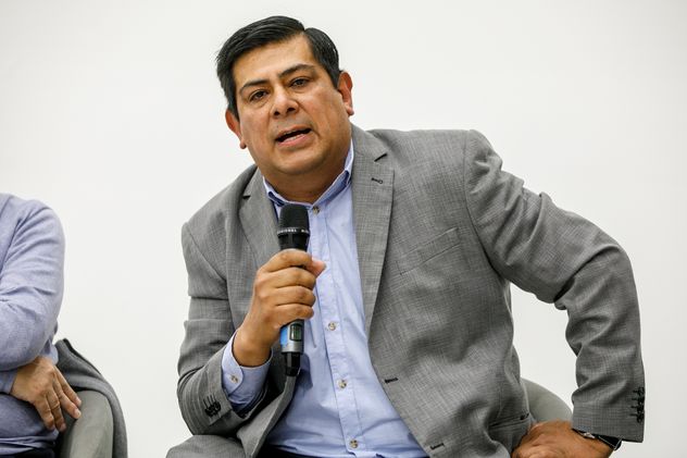 Presentación del libro Alfonsín y los intelectuales, de Alfio Acosta. Participaron Jhon Boretto, Mario Riorda y Juan Manuel González. 