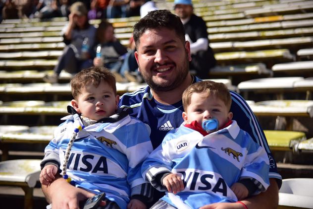 Entrenamiento abierto de Los Pumas en el Estadio Mario Alberto Kempes.