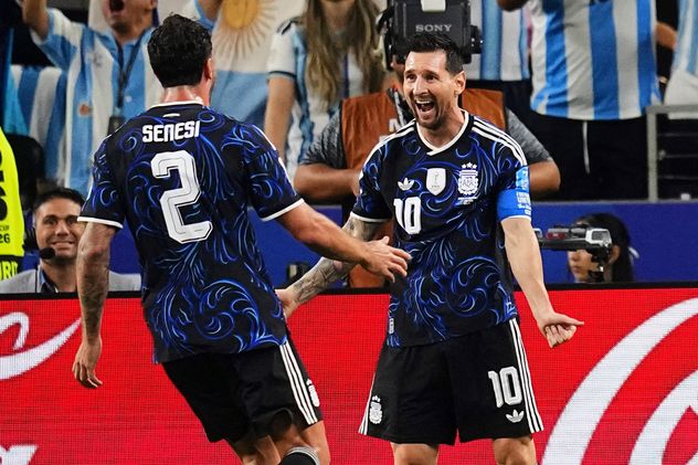 Argentina venció a Jordania 3 a 1 y pasó a la siguiente ronda. Messi hizo el tercero.