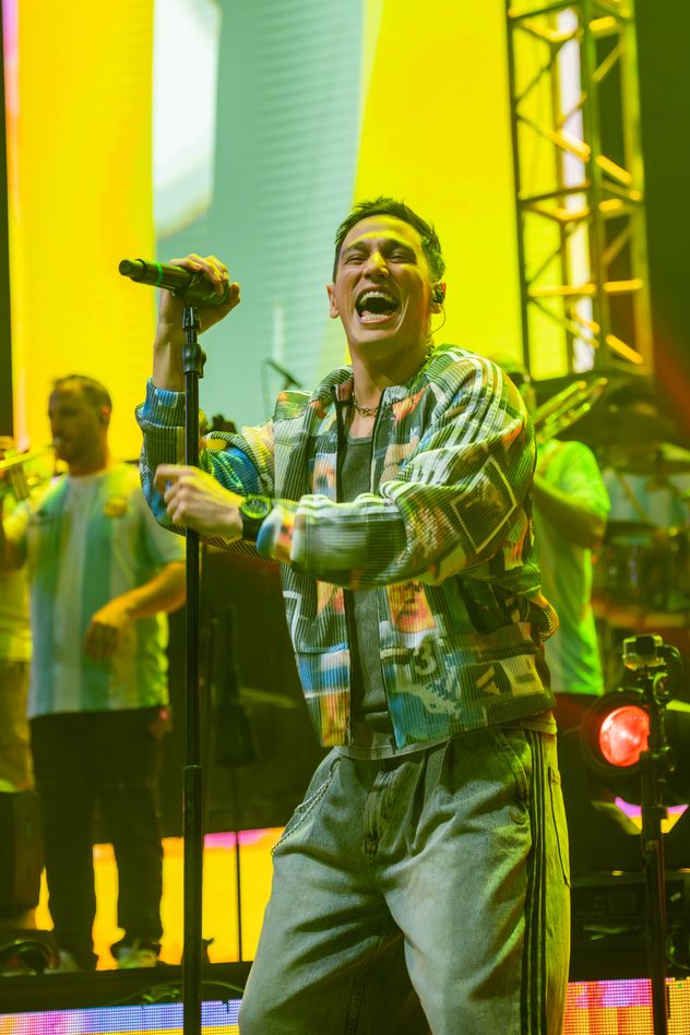 Q'Lokura deslumbró en Plaza de la Música