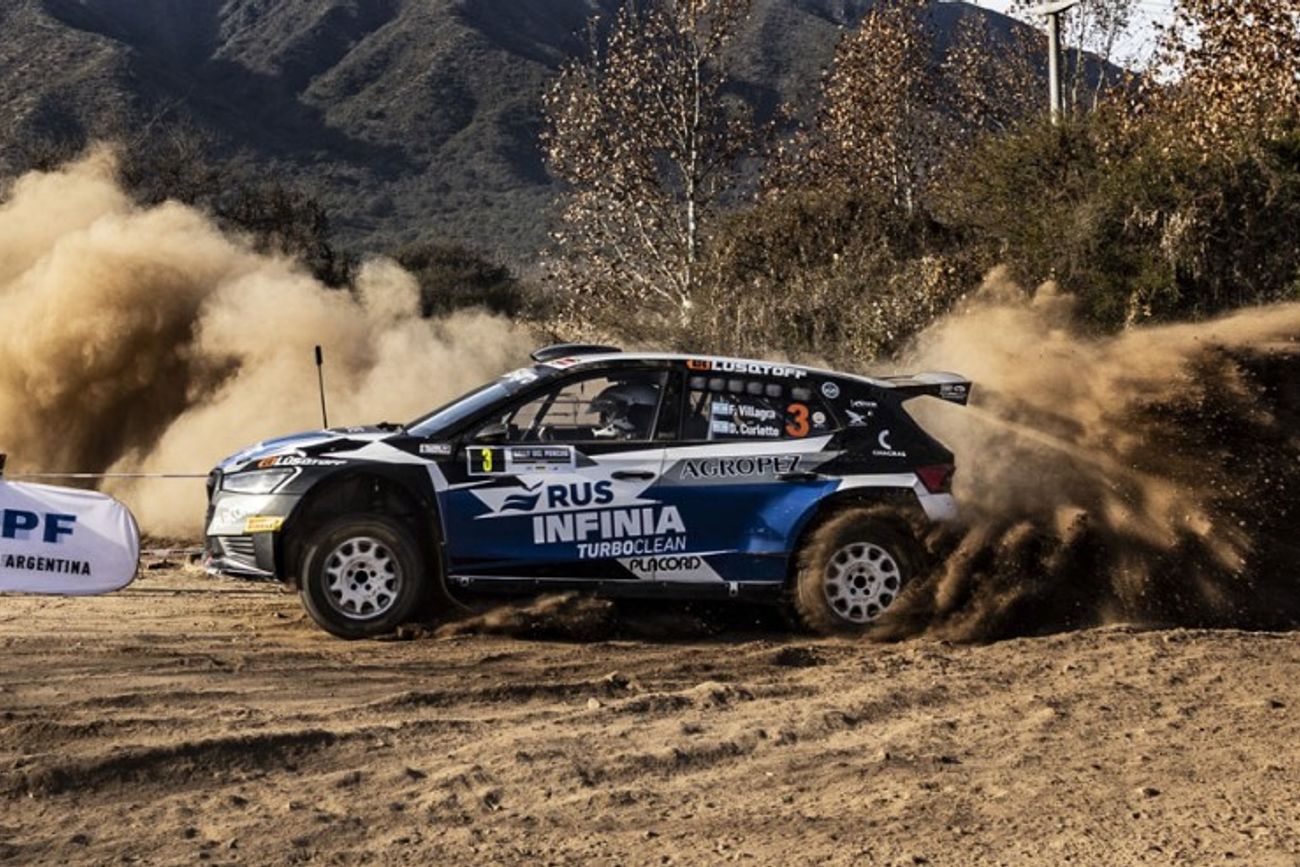 Al  cordobés Federicio Villagra le bastó con ganar cuatro de los 11 tramos corridos para llevarse la general del Rally del Poncho y prolongar su invicto en el Rally Argentino. 