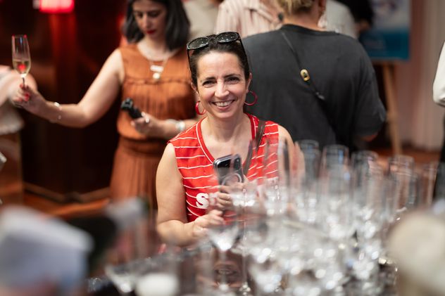 Paulina Cocina representó a nuestro país en el vento parisino