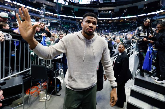 Giannis Antetokounmpo dejó los Bucks para jugar en Miami. 