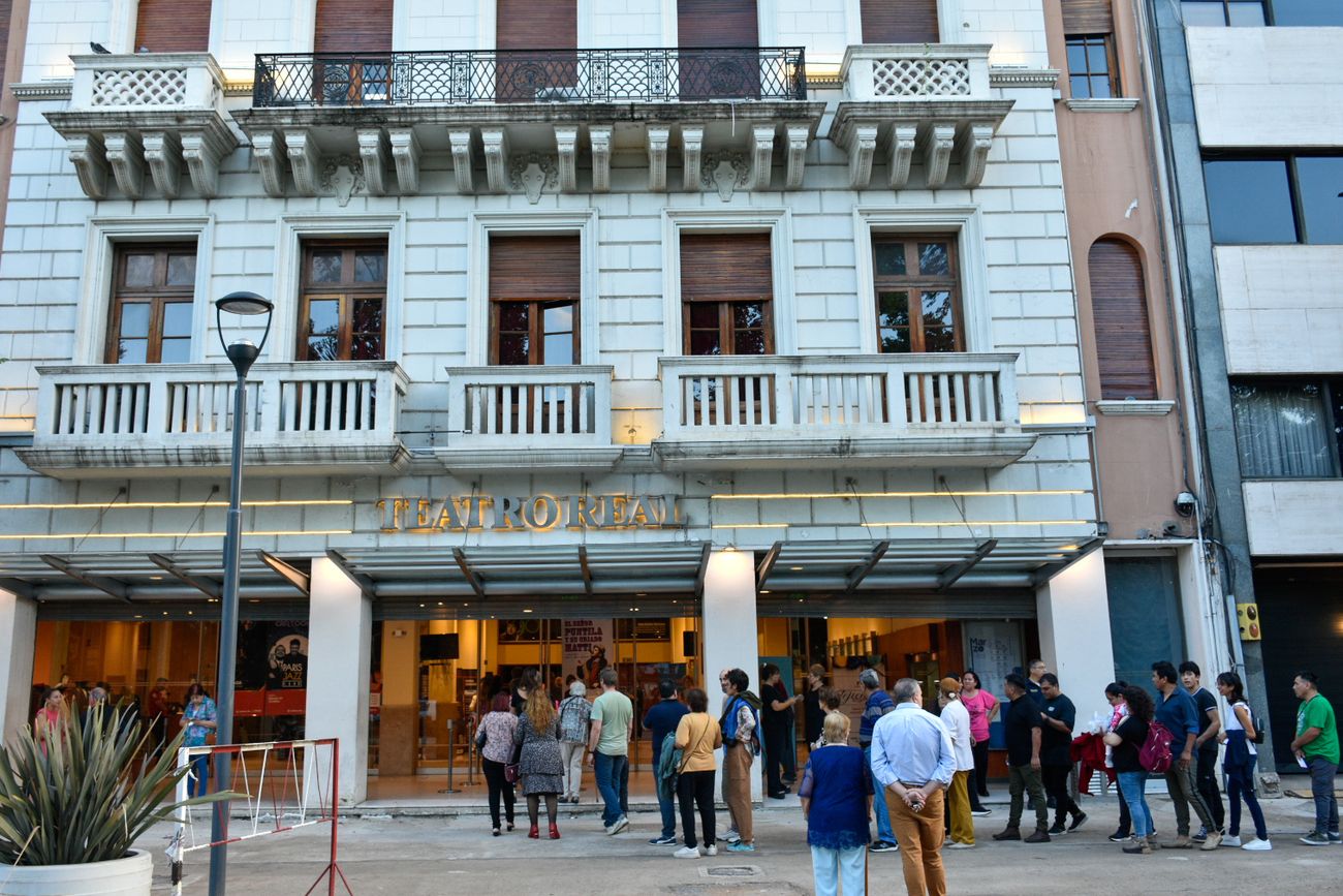 El Teatro Real cumple 99 años y lo festeja este martes. 