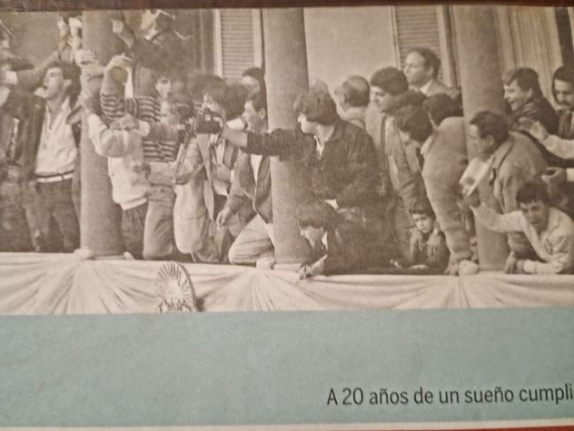 Emiliano Cuciuffo, en el balcón de la Rosada, con dos años y medio.