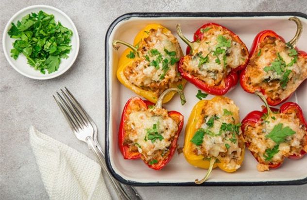 Cómo hacer morrones rellenos: la receta casera ideal para un almuerzo rápido y completo.