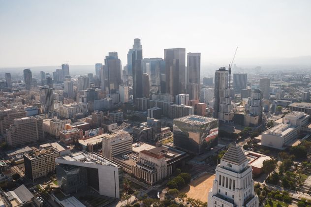 Los Angeles 2028 y un ambicioso plan para limitar el uso de automóviles. Dudas sobre si lo podrán aplicar.