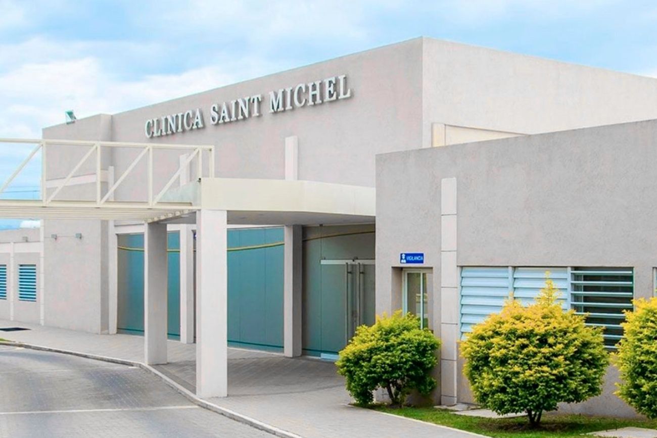 Saint Michel aportará su estructura asistencial y académica, que incluye internación, hospital de día, consultorios externos y la formación de nuevos especialistas en psiquiatría.