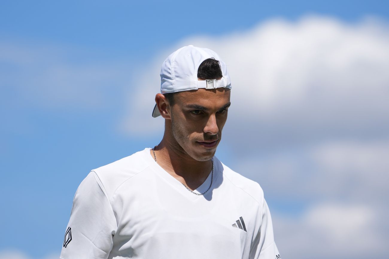 Francisco Cerúndolo perdió en su estreno de Wimbledon y son nueve los argentinos eliminados en la primera ronda. (AP)