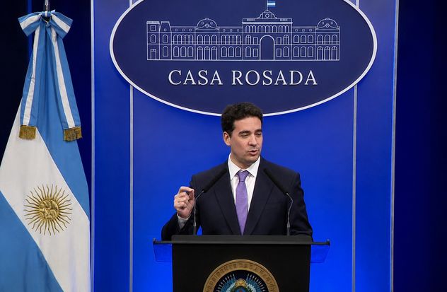 DEBUT. Adrián Ravier, vocero presidencial, en la primera conferencia de prensa en Casa Rosada.