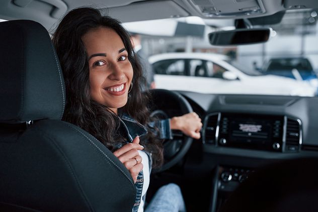 Cada vez más mujeres trabajan y utilizan "apps" de transporte.
