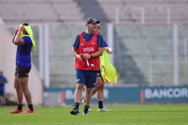 Felipe Contepomi, head coach de Los Pumas, en el Estadio kempes de la ciudad de Córdoba. José Gabriel Hernández / La Voz