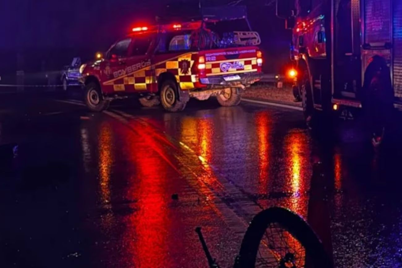 Tragedia en Córdoba: un motociclista murió tras un choque en cadena bajo la llovizna